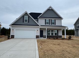 132 Seaford Ln, Aberdeen, NC 28315