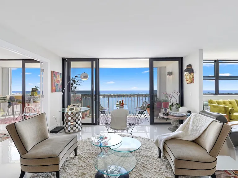 5600 N Flagler Dr #2509 — Photo 1
