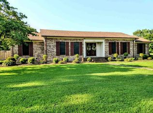 1704 Whitney Young Dr, Dyersburg, TN 38024