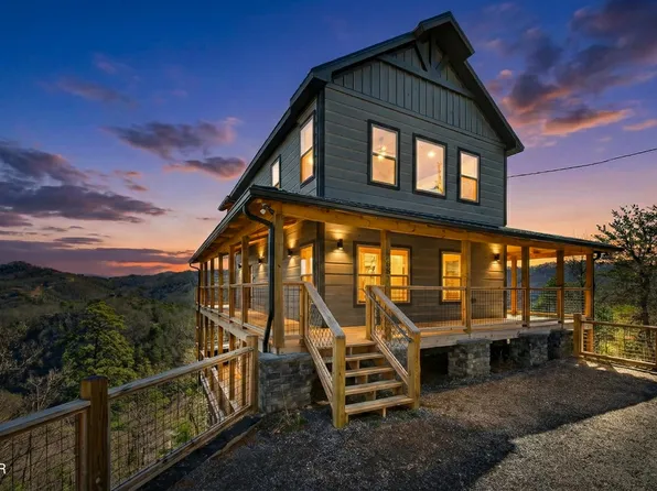 3051 Hatcher Top Rd, Sevierville, TN 37862