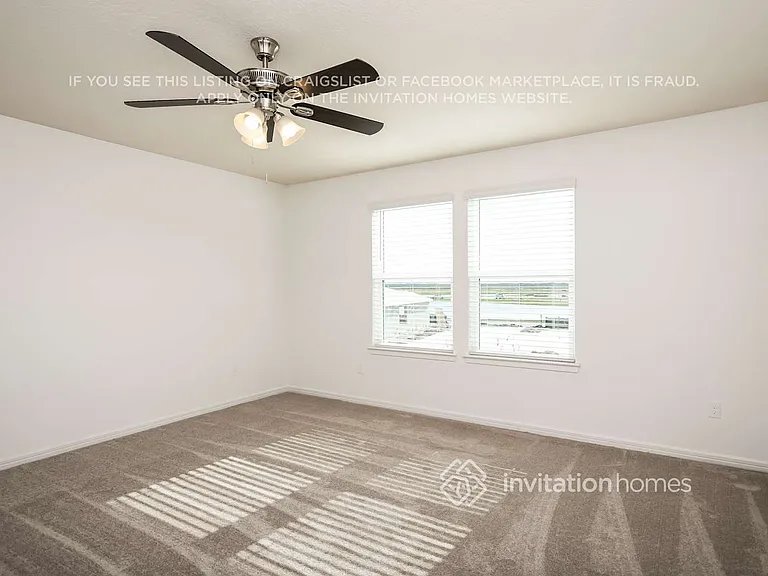 2121 Calm Night St — Photo 10