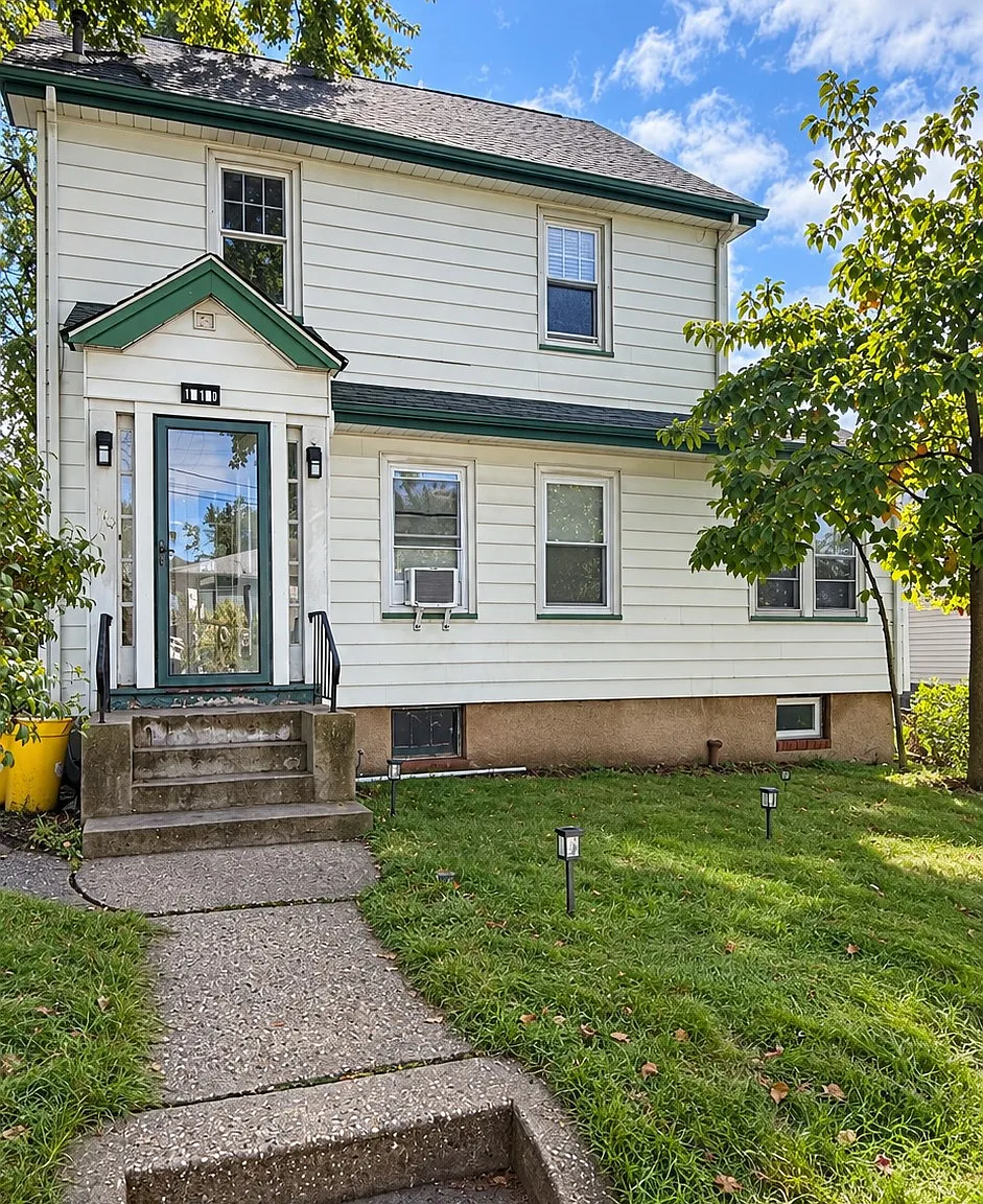 2 bed, $2,600 — Photo 4