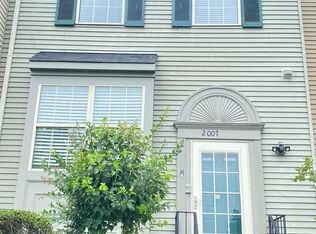 2007 Winslow Ct, Woodbridge, VA 22191