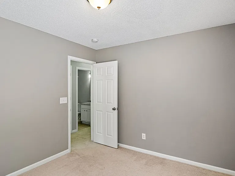 3400 Asgar Ct — Photo 17