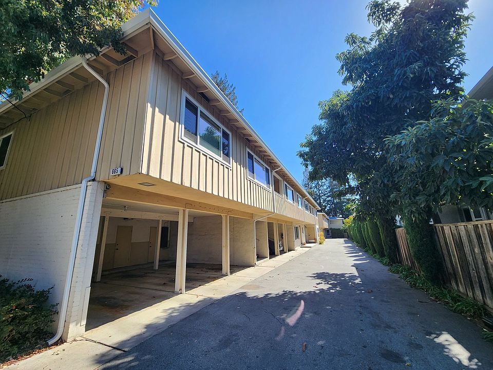 1st image of 665 Roble Ave #E