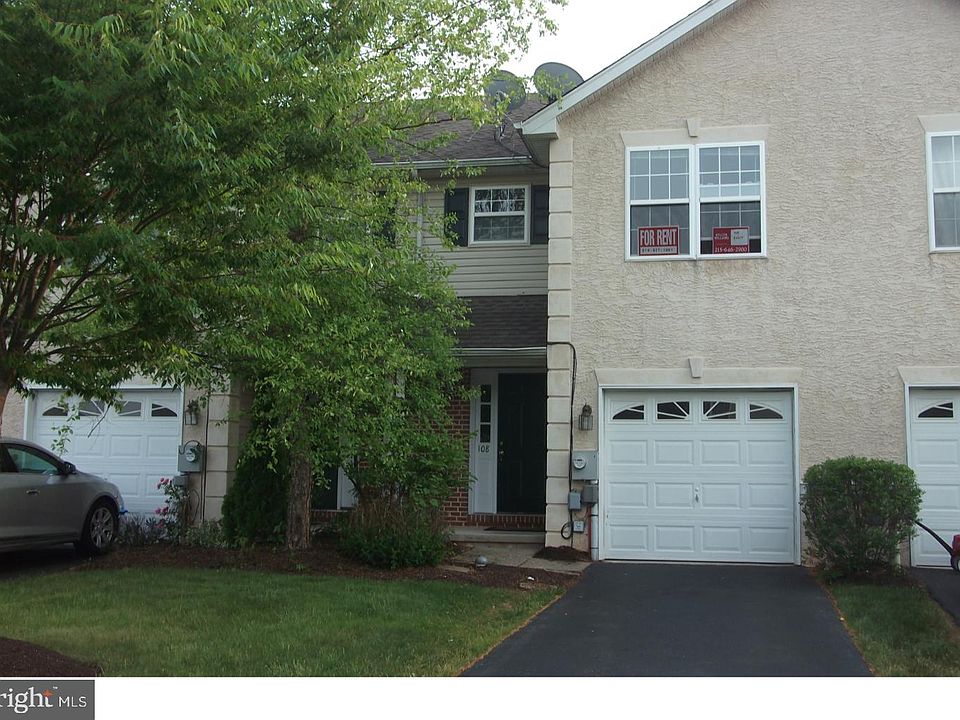 1st image of 108 Fairway Dr