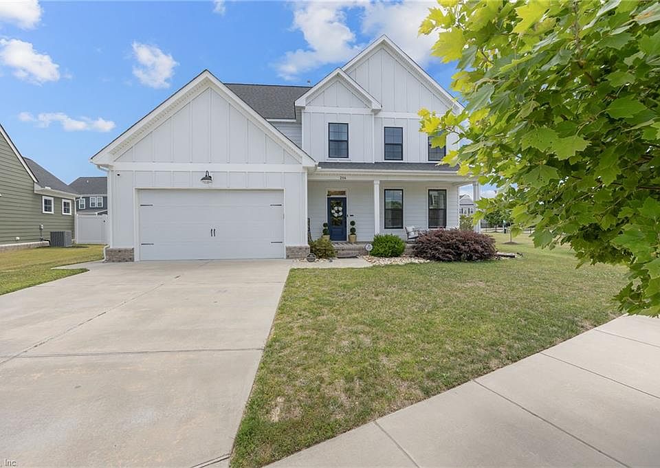 1st image of 204 McCormick Dr