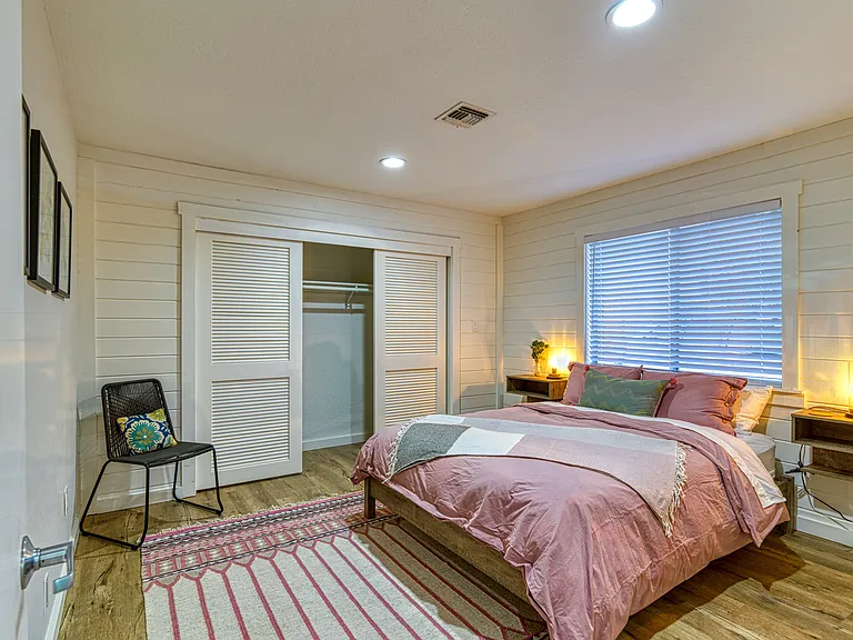 6815 Mount Shasta Ave — Photo 5