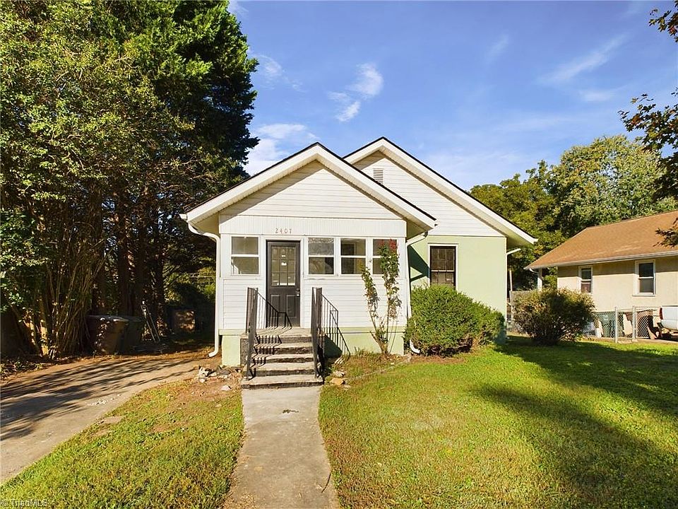 1st image of 2407 Cypress St