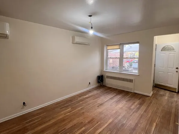 2426 Bragg Street image 11 of 11