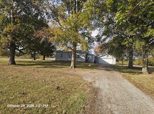 5200 N Walnut Street Rd, Springfield, IL 62707