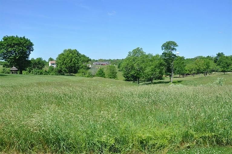 1st image of 2029 East Ct