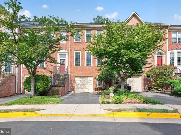6240 Windham Hill Run, Alexandria, VA 22315
