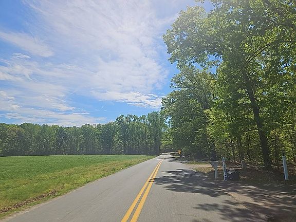 5th image of 1809 Giles Bridge Rd