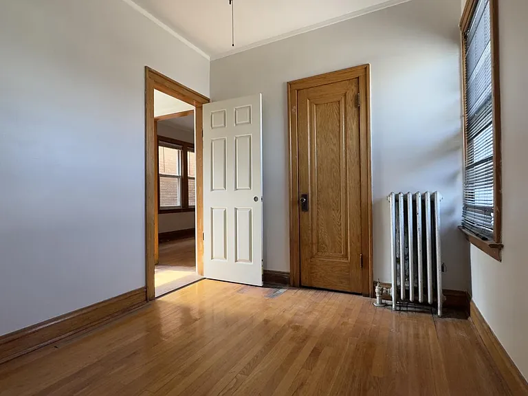6855 W Addison St #1 — Photo 4