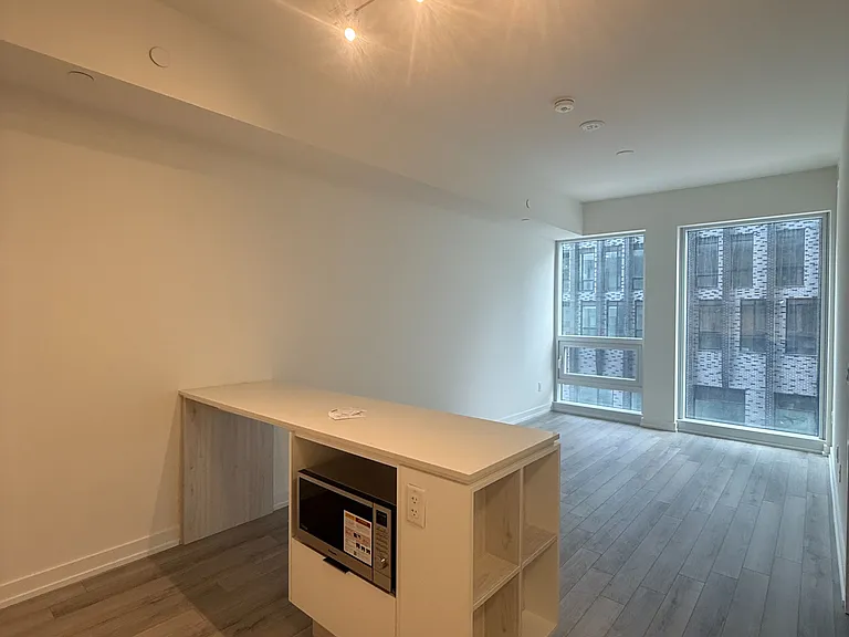 89 Church St #501 — Photo 3