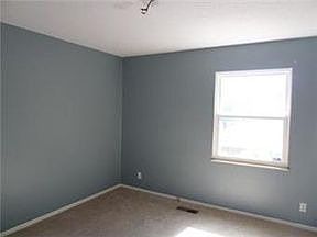 3rd image of 9436 Goddard St