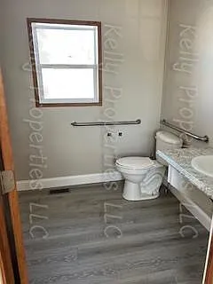513 34th Ave NW — Photo 1