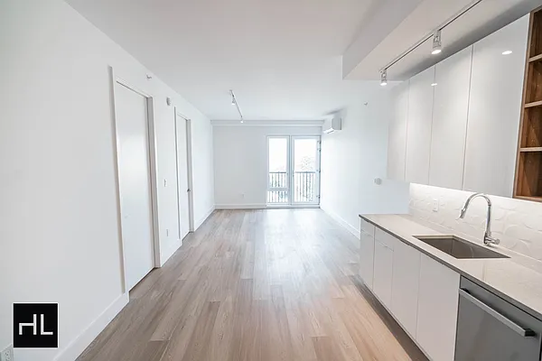 Rented by Highline Residential | media 2