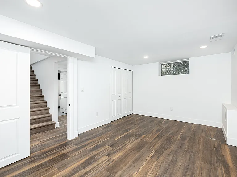 1012 Miner St — Photo 21