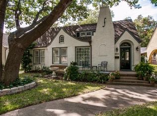 1023 N Clinton Ave, Dallas, TX 75208