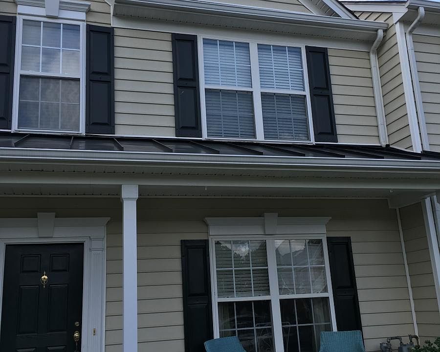 1st image of 3203 Friars Walk Ln