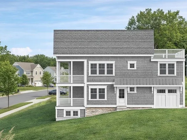 26 Richard Smith Rd, Narragansett, RI 02882