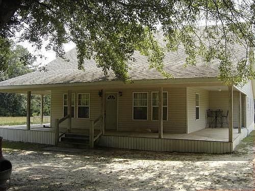 1st image of 2330 S Palmer Ave