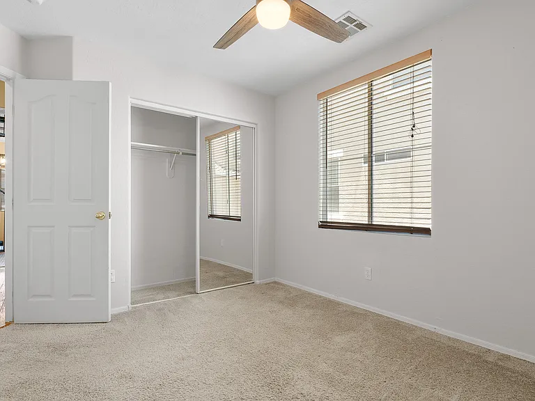 751 N Port Dr — Photo 19