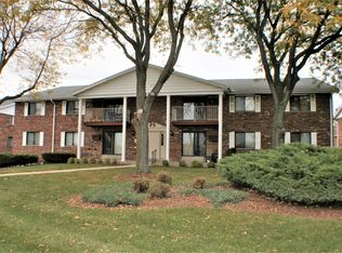 6400 W Howard Ave APT 101, Milwaukee, WI 53220