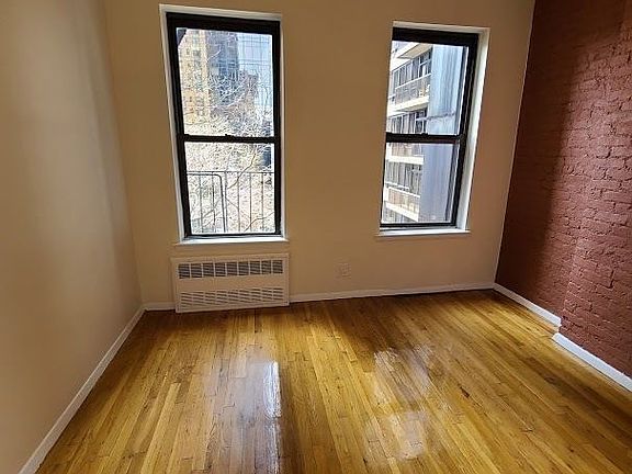 4th image of 346 E 49th St APT 5A