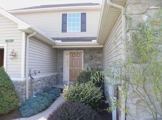 326 Hill St, Mount Joy, PA 17552
