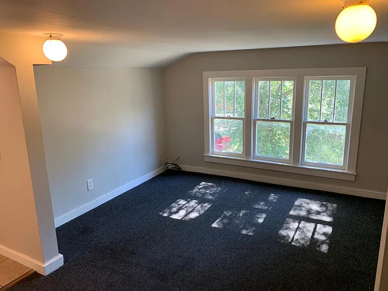 1414 Winters St #2 — Photo 6