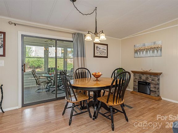 4th image of 103 Cumberland Dr