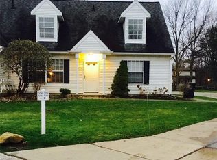 7254 Scottsdale Cir, Mentor, OH 44060