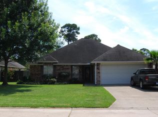 6205 Wimbledon Cv, Ocean Springs, MS 39564