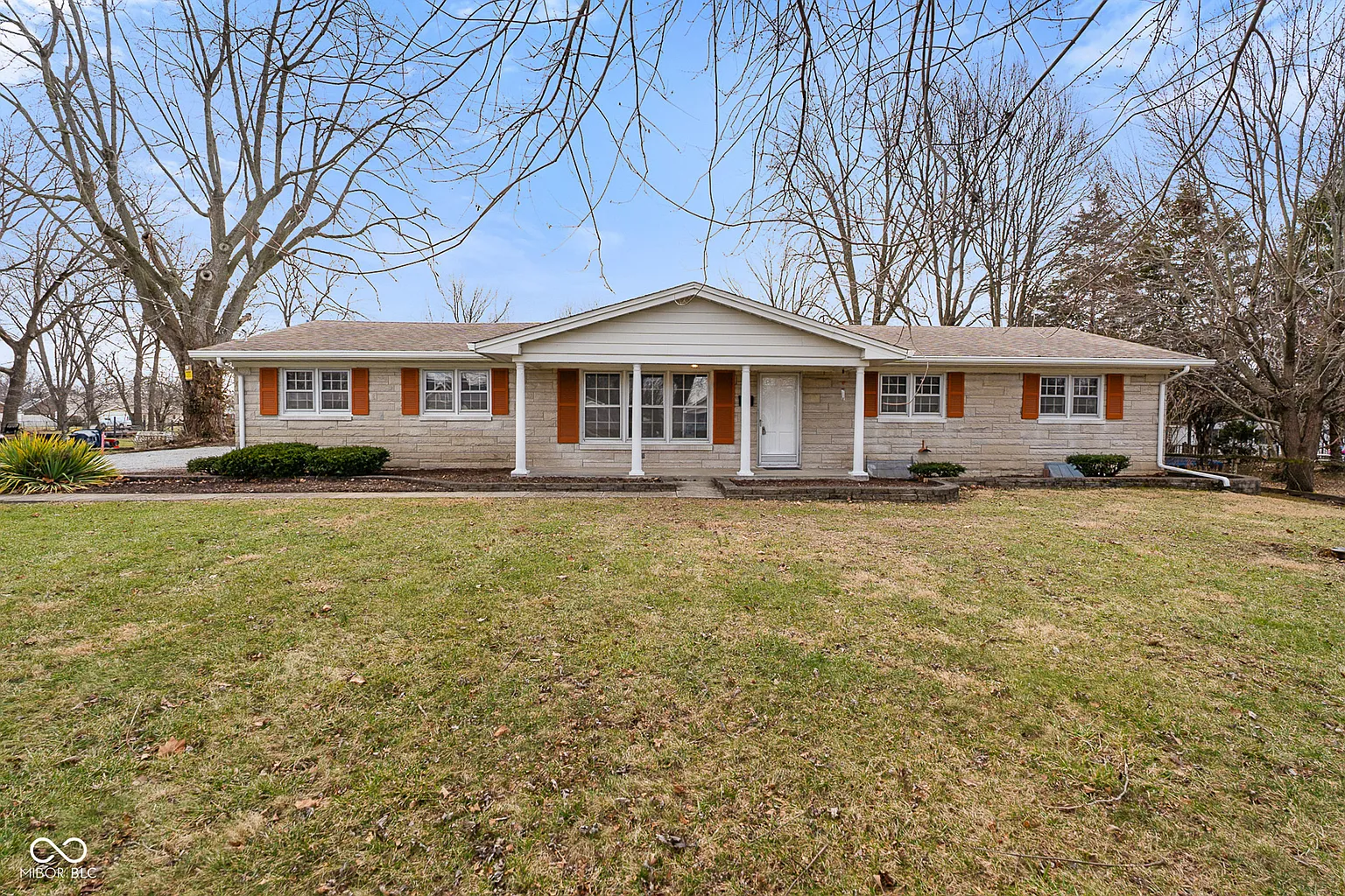 2215 Albany St photo 1