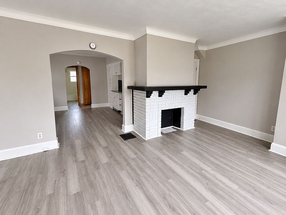 1st image of 1719 Mansfield Rd #1
