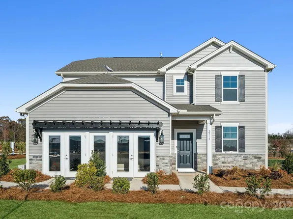 825 Hallman Branch Ln, Lincolnton, NC 28092