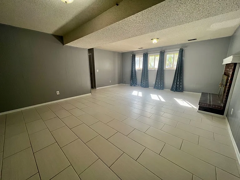 1544 S Fraser Way — Photo 21