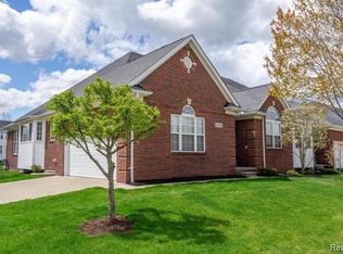 44091 Orion Dr, Sterling Heights, MI 48314