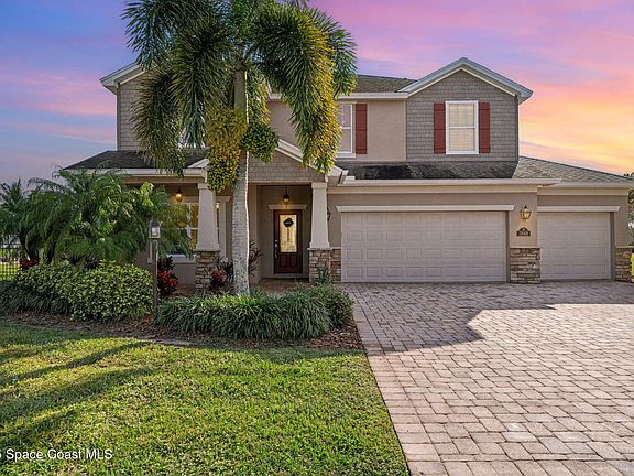 2nd image of 3848 Hollisten Cir