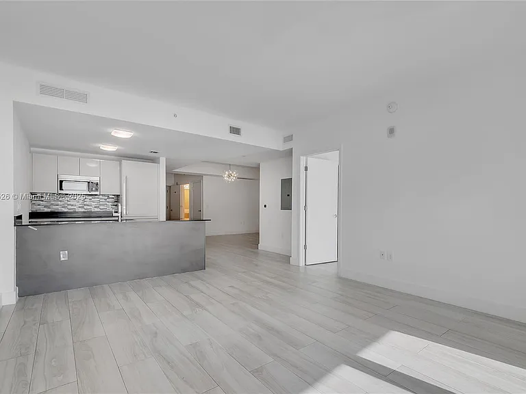 1010 Brickell Ave #1904 — Photo 22