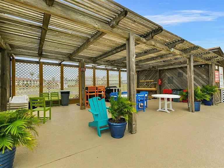 7310 Seawall Blvd #208 — Photo 27