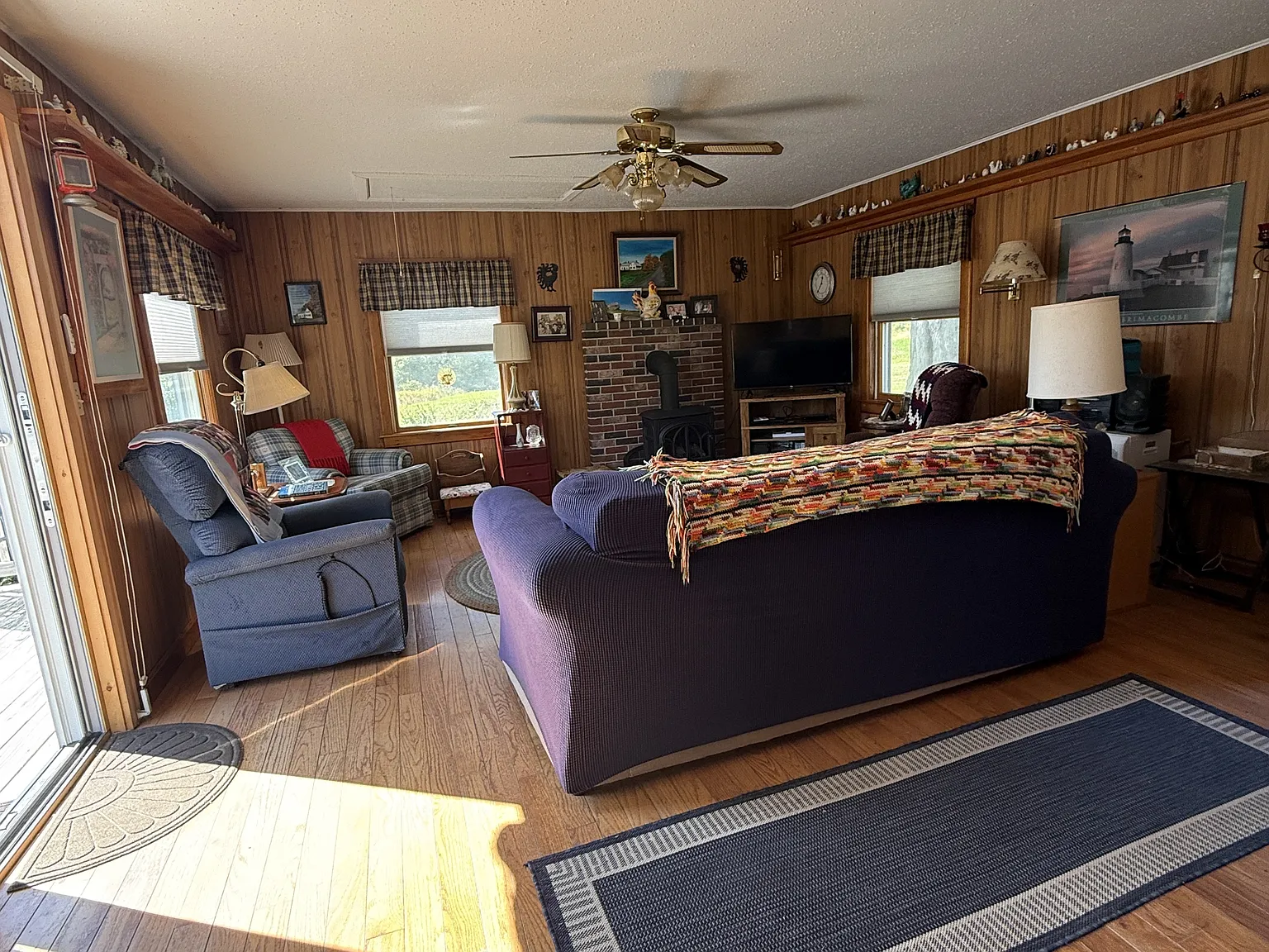 416 East Pond Road - 1 — Photo 2