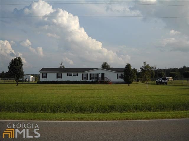 2nd image of 949 Burnett Rd