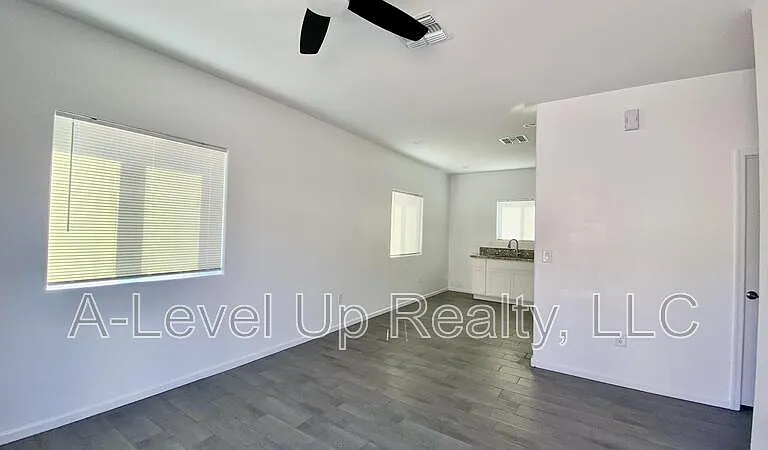 1310 S San Jacinto Dr #1 — Photo 14