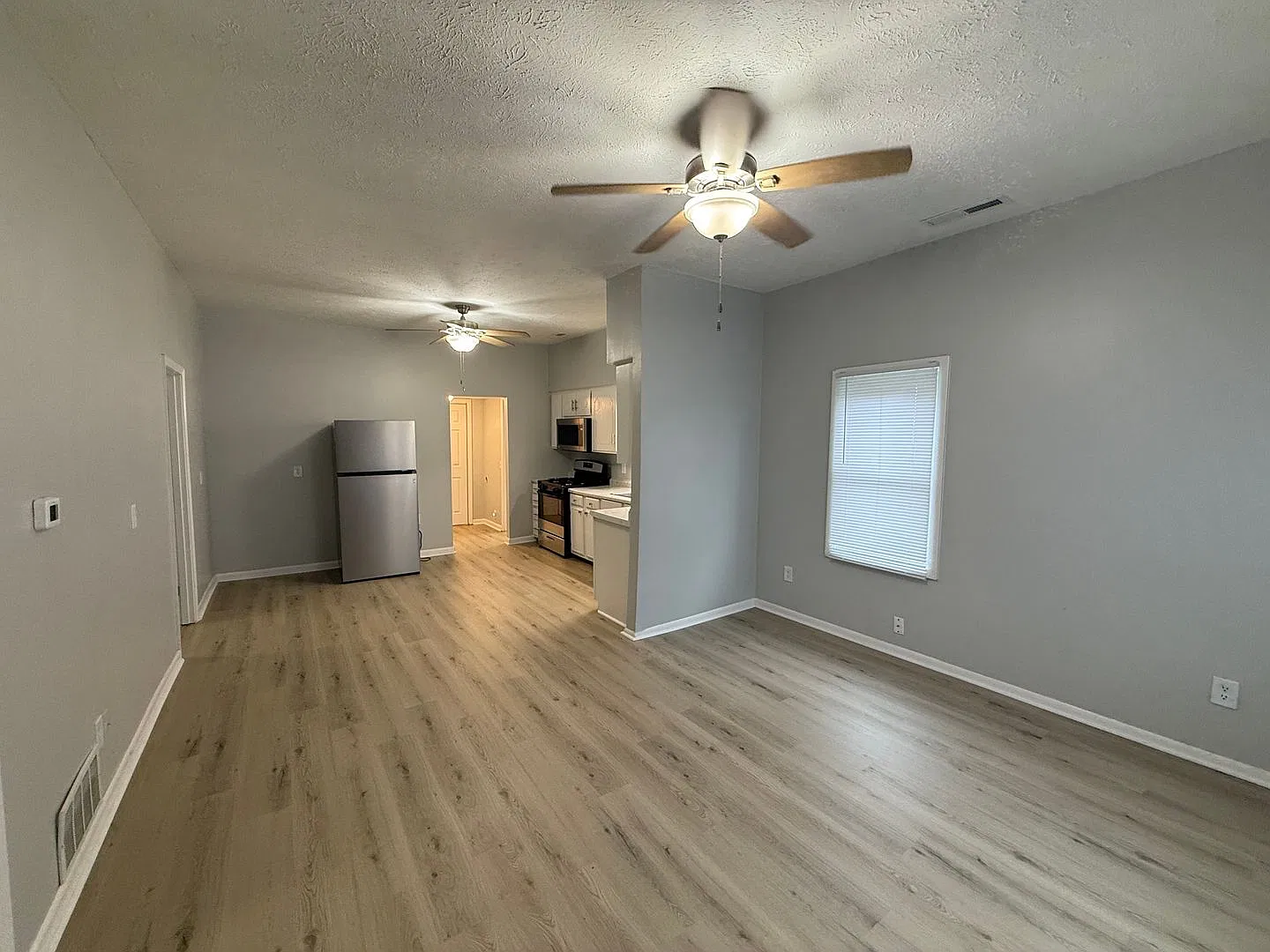 Remodeled 3 bedroom in Council Bluffs — Photo 2