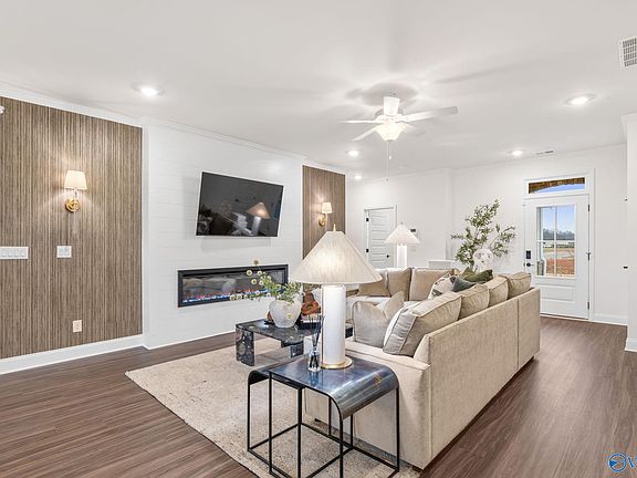 7th image of this home