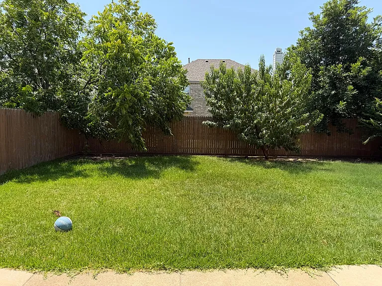 3104 Deleon Dr — Photo 41